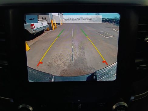 Used 2022 RAM 2500 Tradesman image 9