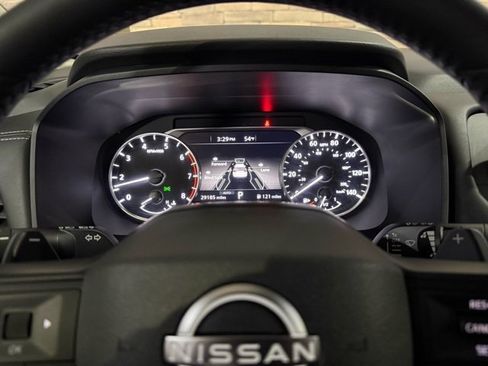 Certified 2025 Nissan Rogue SV image 17