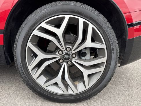 Used 2019 Land Rover Range Rover Velar R-Dynamic HSE image 16