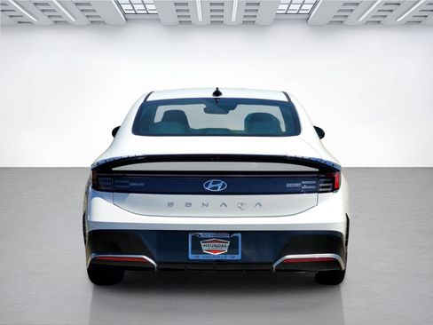 New 2026 Hyundai Sonata SEL FWD image 5