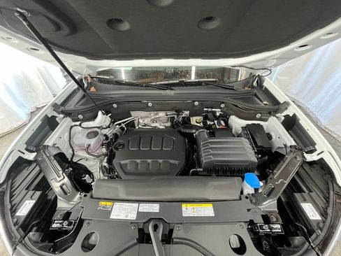 New 2026 Volkswagen Atlas SE image 29