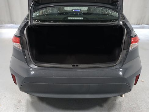 Certified 2023 Toyota Corolla LE image 31