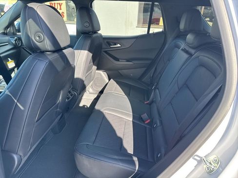 New 2026 Chevrolet Equinox LT w/ Convenience Package II image 31