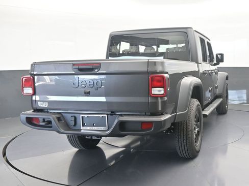 New 2026 Jeep Gladiator Sport image 5
