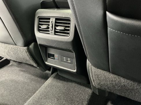 Used 2021 Nissan Rogue SL w/ Premium Package image 28