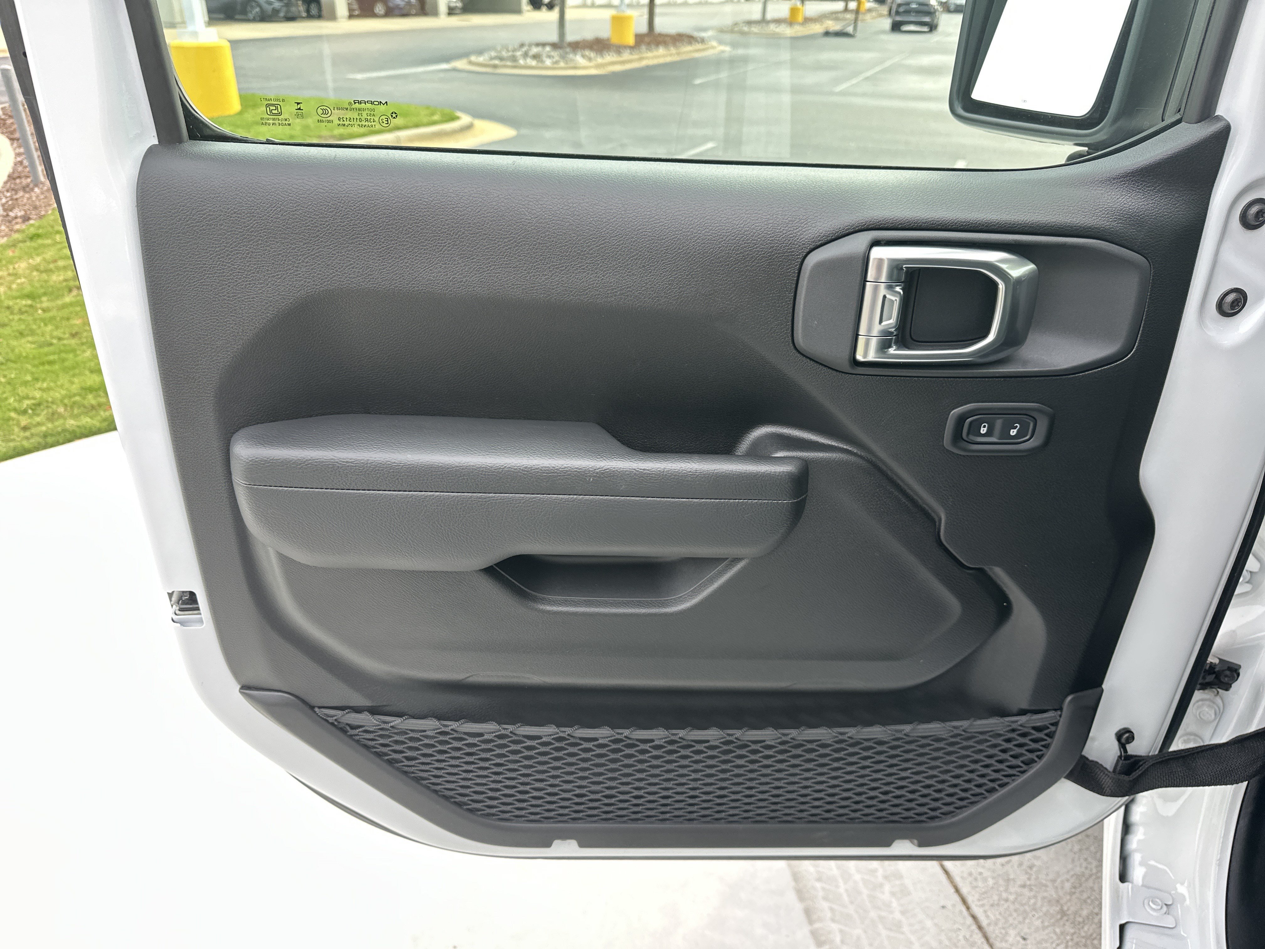 Used 2026 Jeep Gladiator Sport AWD/4WD image 14