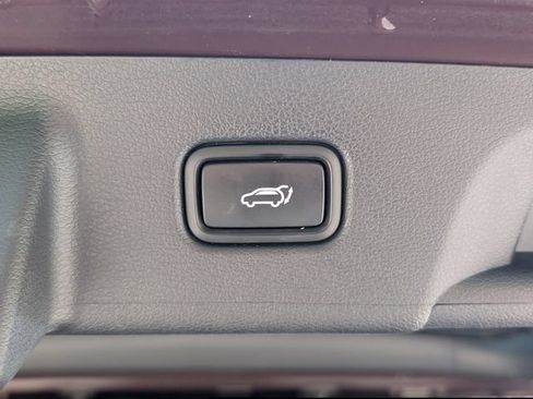 Used 2023 Hyundai Palisade SEL w/ Premium Package AWD/4WD image 29
