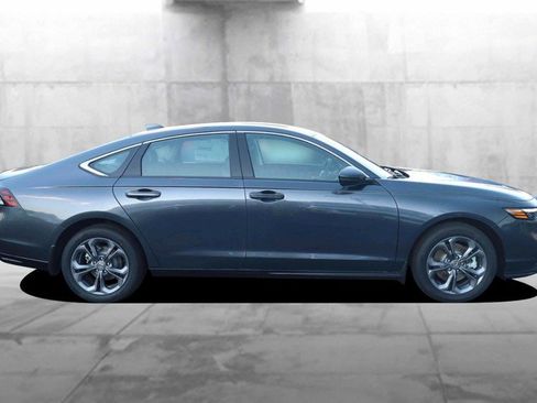 New 2025 Honda Accord EX-L image 5