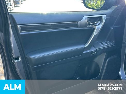 Used 2023 Lexus GX 460 Premium AWD/4WD image 12