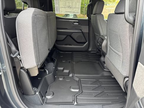 New 2026 GMC Sierra EV Elevation image 17