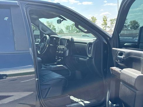 Used 2021 Chevrolet Silverado 2500 LT w/ True North Edition AWD/4WD image 14