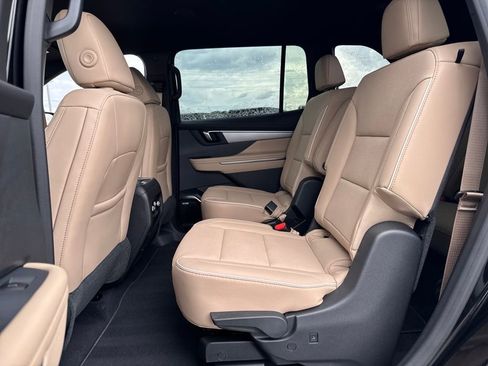 New 2026 Buick Enclave Preferred w/ Power Package image 13