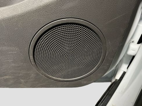 Used 2023 Ford Transit Connect XL image 18