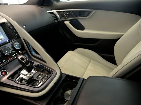 Used 2018 Jaguar F-TYPE Coupe image 26