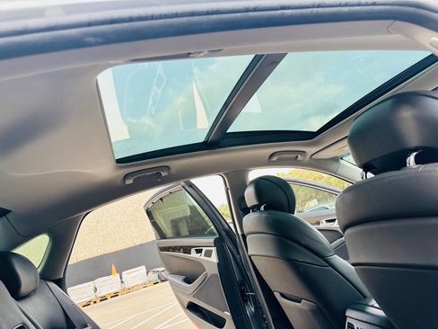 Used 2015 Hyundai Genesis 3.8 w/ Option Group 03 RWD image 24