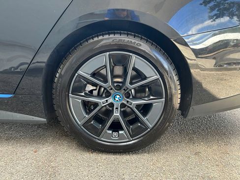 Used 2024 BMW i4 eDrive40 w/ Premium Package RWD image 18