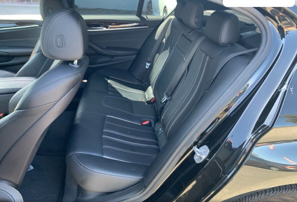 Used 2018 BMW 540i RWD image 6