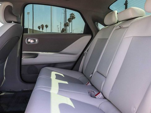 Used 2023 Hyundai Ioniq 6 SEL RWD image 25