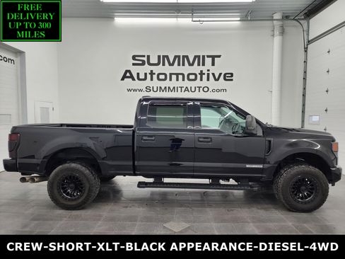 Used 2022 Ford F250 XLT w/ Black Appearance Package image 1