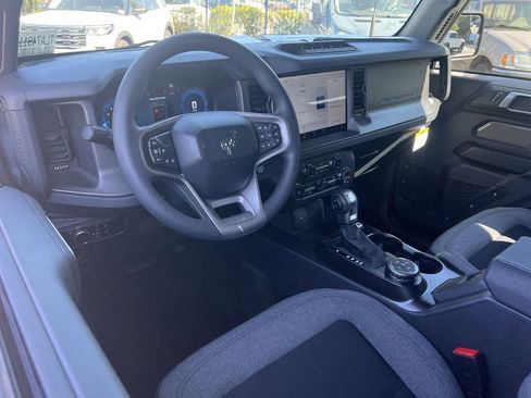 New 2026 Ford Bronco 2-Door image 2