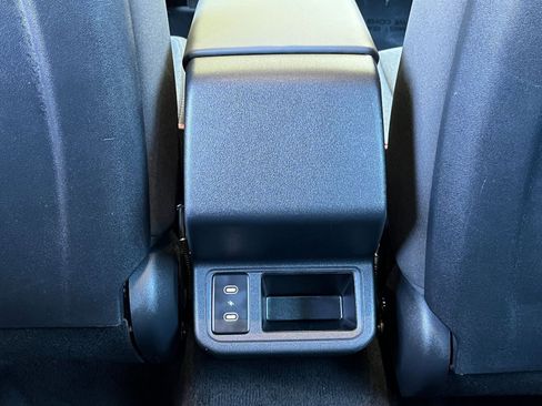 Used 2025 Kia K4 LXS image 22