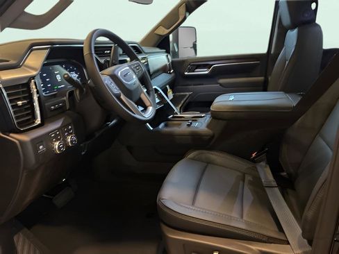 New 2026 GMC Sierra 3500 Denali w/ Technology Package image 17