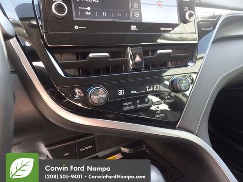Used 2023 Toyota Camry XSE image 17