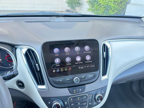 Used 2024 Chevrolet Malibu LT image 21