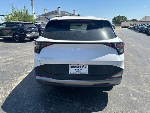 Certified 2026 Kia Sportage LX FWD image 15