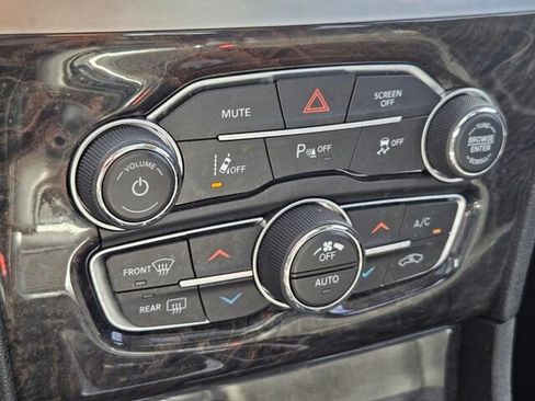 Used 2022 Chrysler 300 Touring L w/ Popular Equipment Group image 19