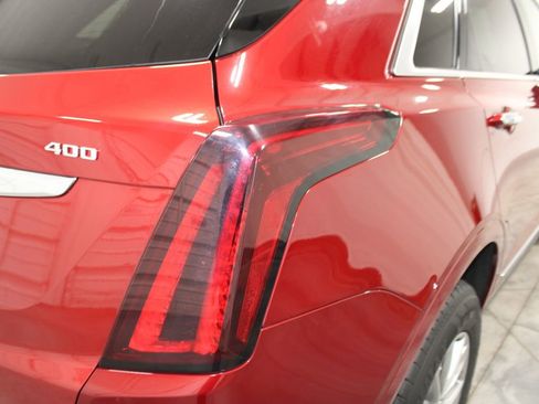 Used 2023 Cadillac XT5 Premium Luxury image 12