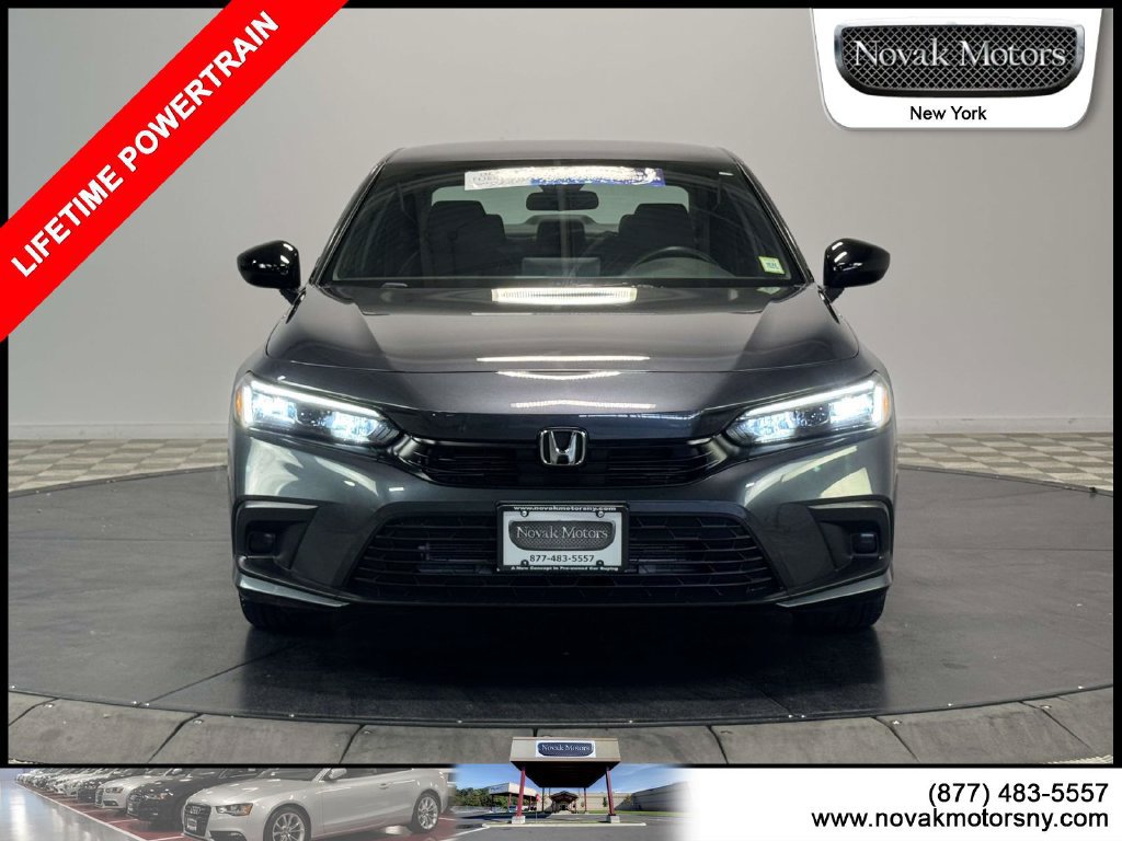 Used 2023 Honda Civic Sport image 2