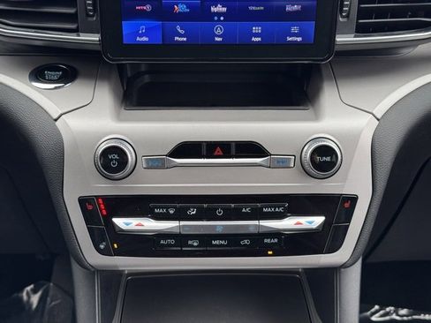 Certified 2023 Ford Explorer XLT w/ Equipment Group 202A image 13
