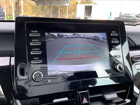 Certified 2021 Toyota Camry SE image 27