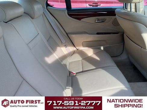 Used 2007 Lexus LS 460 RWD image 13