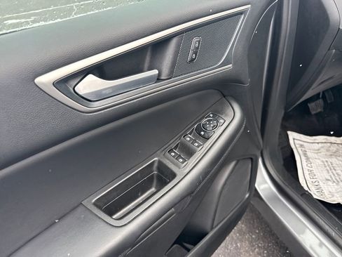 Used 2024 Ford Edge SEL w/ Convenience Package image 19