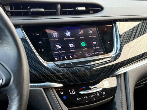 Certified 2024 Cadillac XT6 Premium Luxury w/ Technology Package AWD/4WD image 20