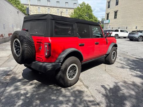 Used 2023 Ford Bronco Badlands w/ Sasquatch Package AWD/4WD image 3