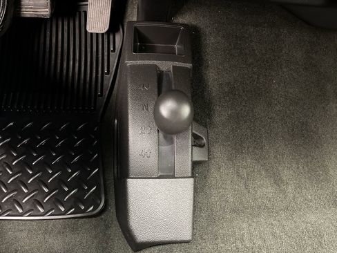 Used 2018 Chevrolet Silverado 1500 Custom w/ Custom Value Package image 13