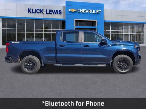 Used 2021 Chevrolet Silverado 1500 LT Trail Boss w/ Convenience Package II AWD/4WD image 9
