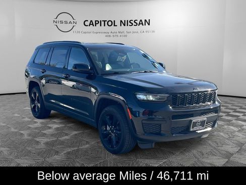 Used 2021 Jeep Grand Cherokee L Laredo image 3