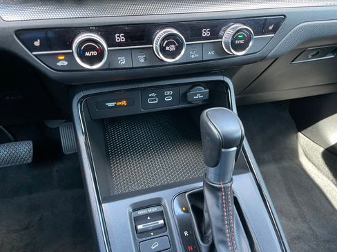 Certified 2025 Honda CR-V Sport image 18