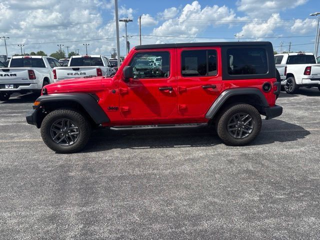 Used 2026 Jeep Wrangler Unlimited Sport AWD/4WD image 4