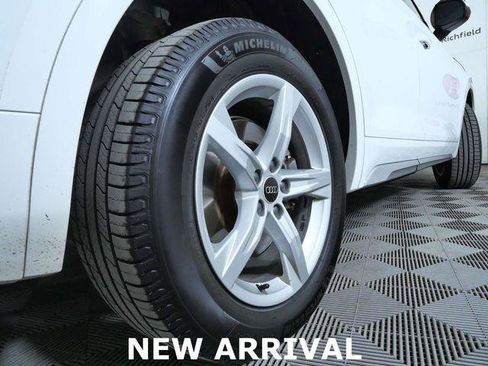 Used 2021 Audi Q5 2.0T Premium w/ Convenience Package image 9