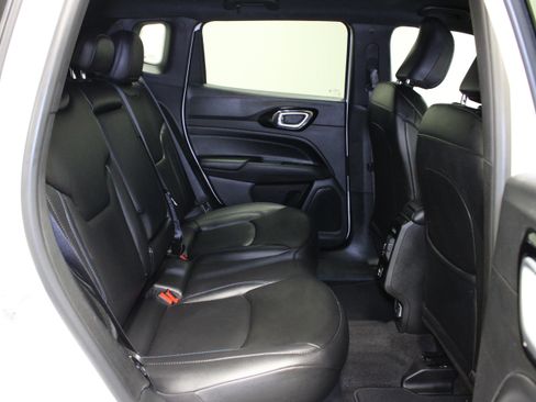 Used 2026 Jeep Compass Limited AWD/4WD image 15