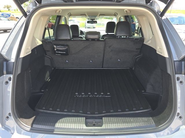 Used 2025 Nissan Rogue SV w/ Rock Creek Premium Package AWD/4WD image 16