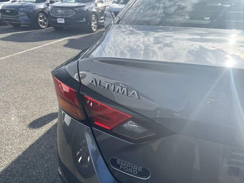 Used 2024 Nissan Altima 2.5 SR image 5