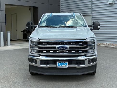 Used 2025 Ford F250 Lariat AWD/4WD image 9