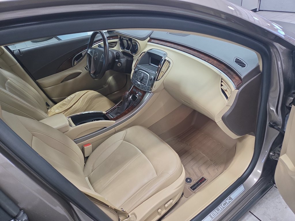 Used 2011 Buick LaCrosse CXL FWD image 20