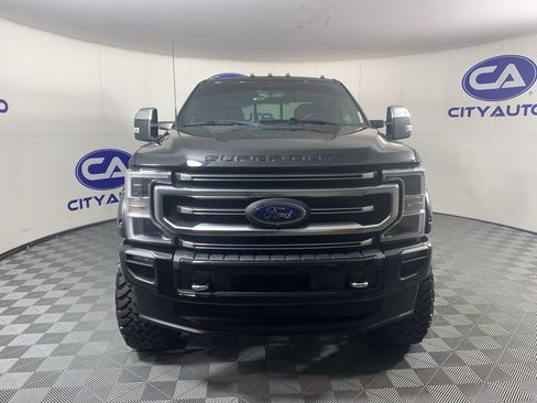 Used 2022 Ford F350 Platinum AWD/4WD image 7
